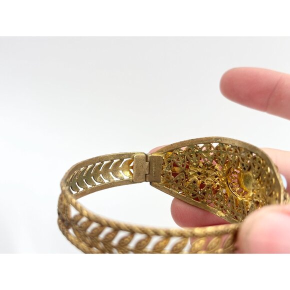 Faux Opal Gemstone Gold Toned Textured Chunky Vintage Bracelet Costume Bracelet - Picture 8 of 16